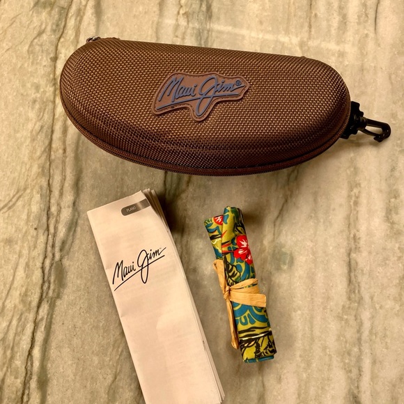 Maui Jim Peahi Sunglasses - Picture 4 of 9